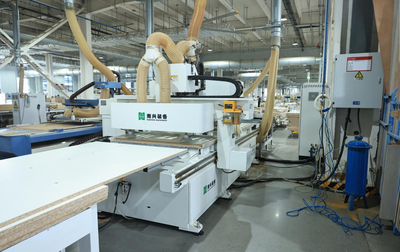 提升效率 縮短交付丨客來(lái)福4.0家居智造工廠賦能高效定制生產(chǎn)